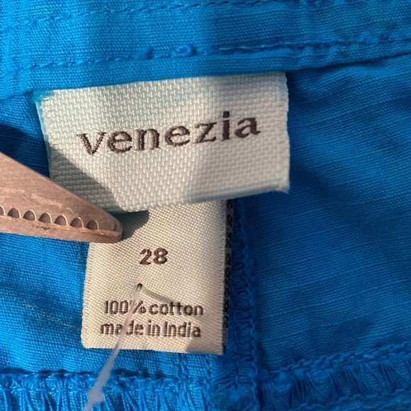 P womens Venezia solid blue cotton capris 28 - Picture 5 of 5